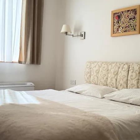 Jaram アパート *